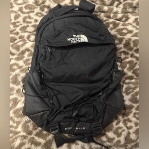 USED GOOD CONDITION NORTH FACE